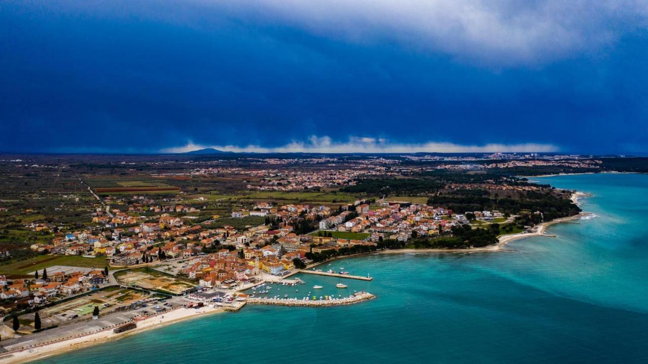 Apartmani Slavulj Фажана Екстер'єр фото