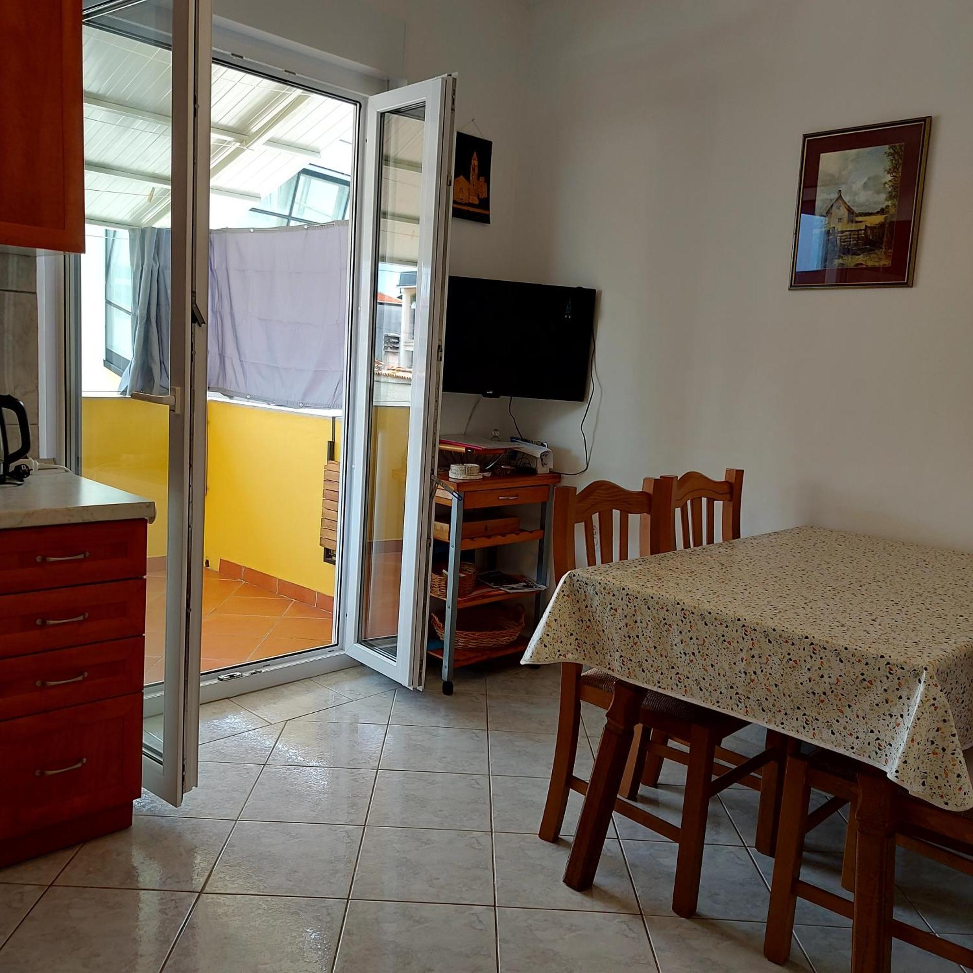 Apartmani Slavulj Фажана Екстер'єр фото